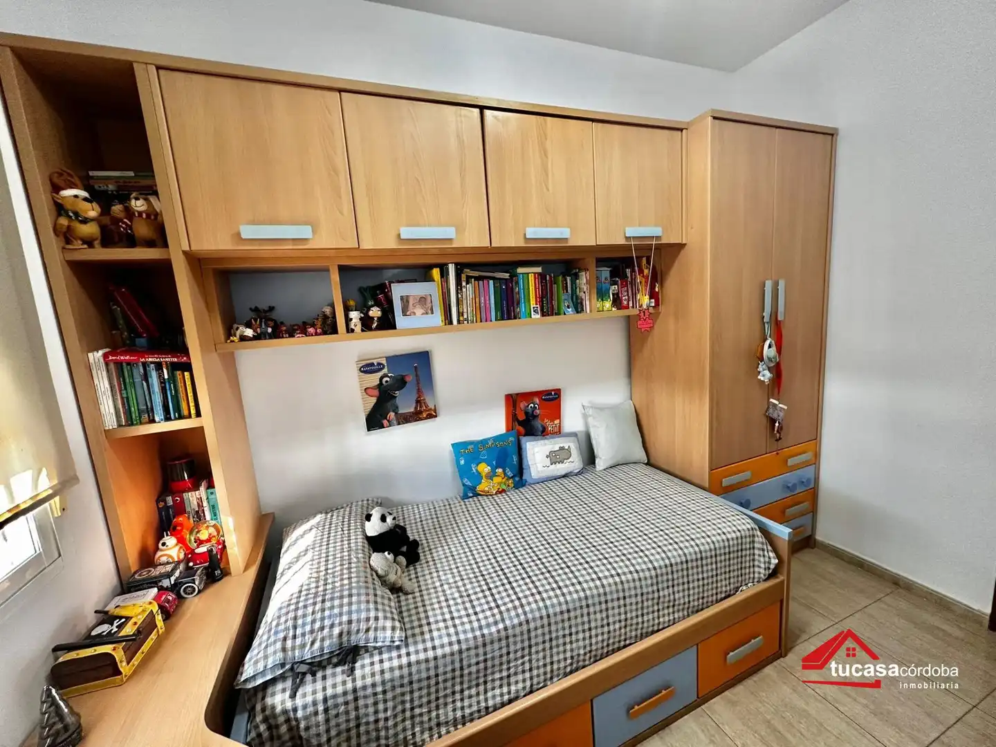 Dormitori de Casa o xalet en venda en Córdoba amb Aire condicionat, Jardí privat i Piscina