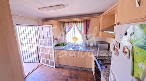 Foto 2 de Casa o chalet en venta en Alcaucín, Málaga