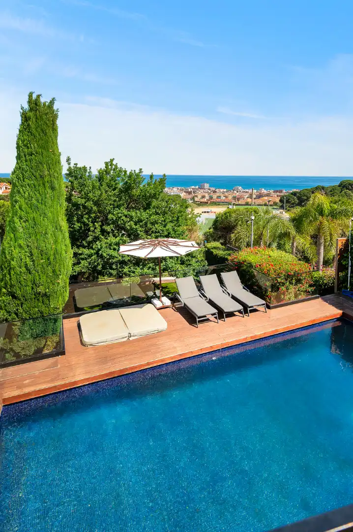 Terrassa de Casa o xalet en venda en Calella amb Aire condicionat, Calefacció i Jardí privat
