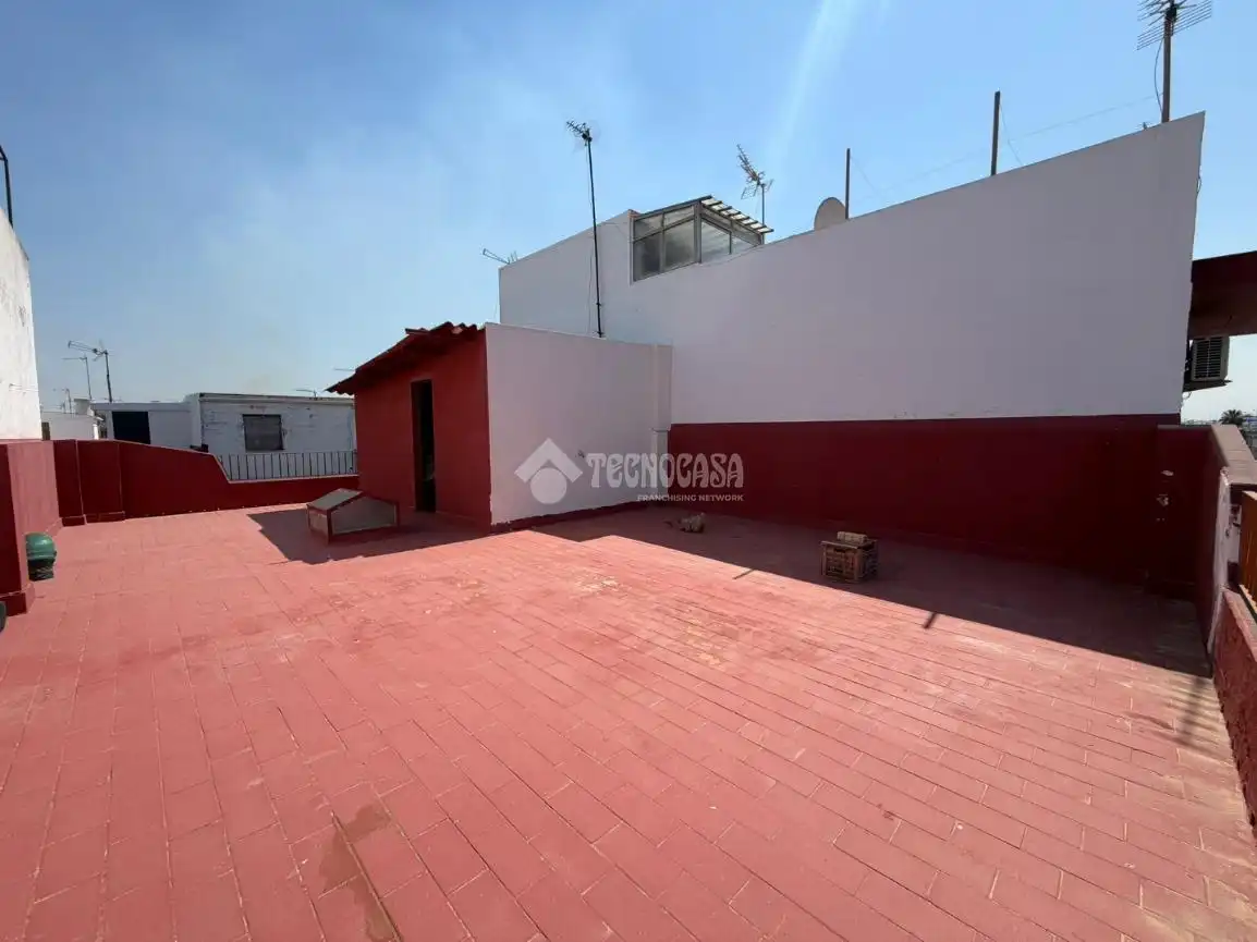 Terrace of Attic for sale in Sevilla  with Air Conditioner and Balcony