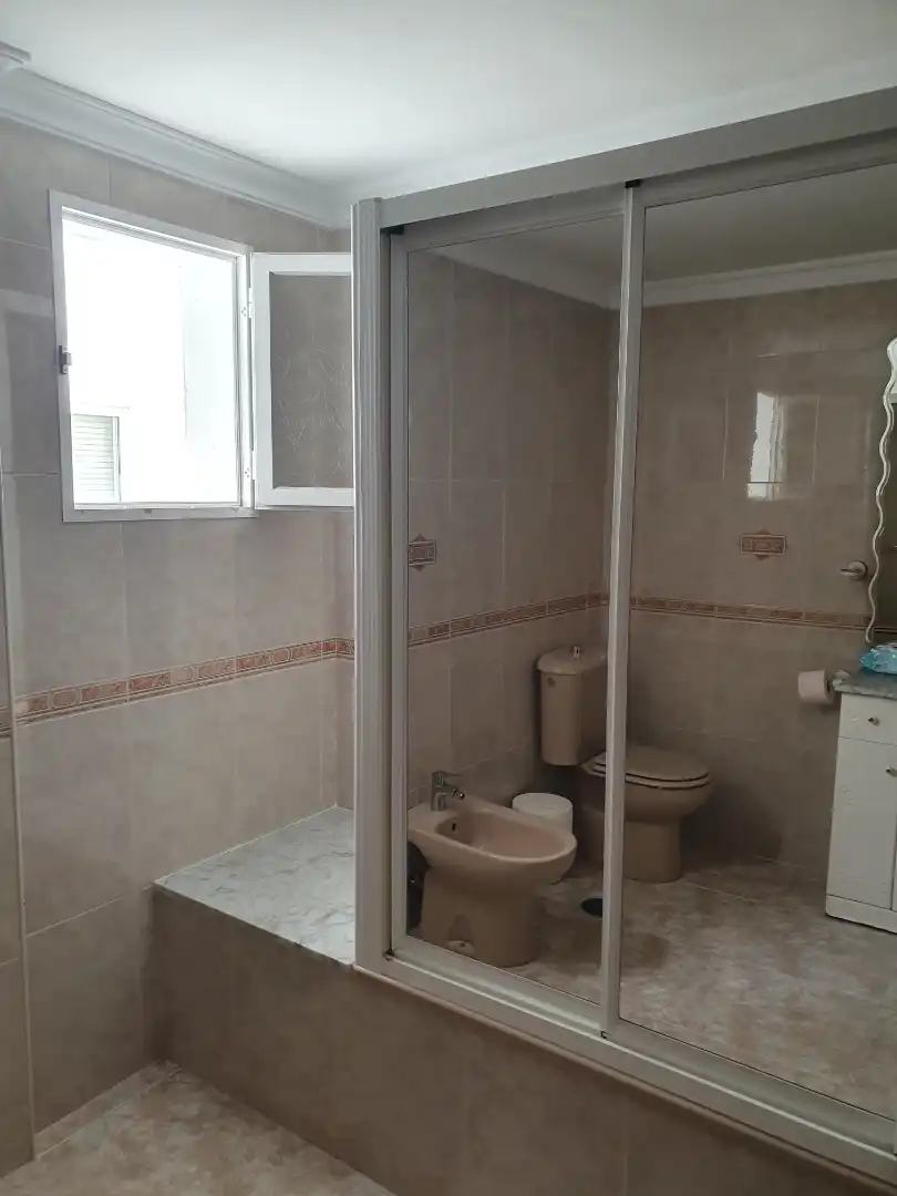 Piso con terraza en venta en Calle Medina Sidonia, imagen 14