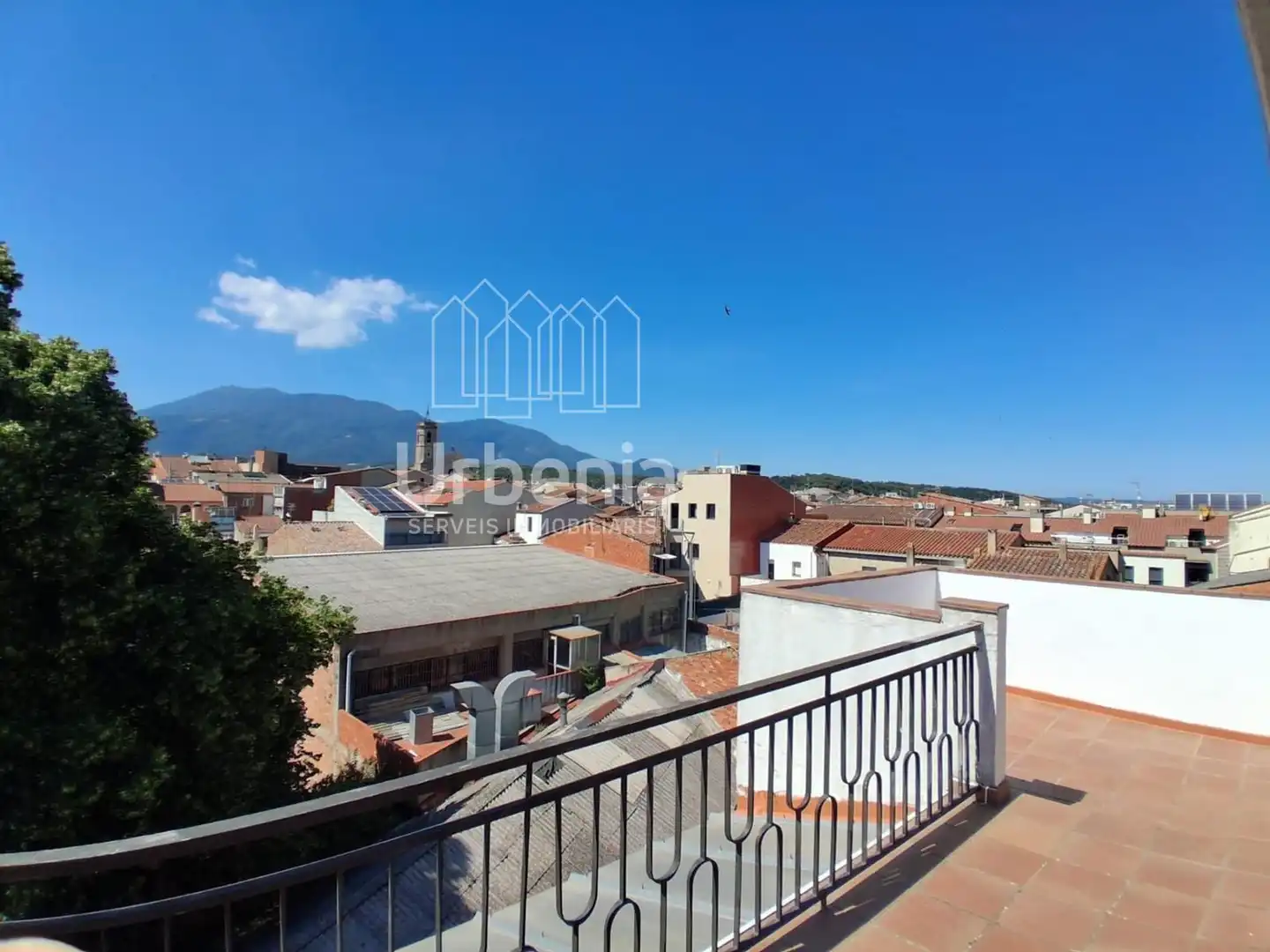 Vista exterior de Dúplex en venta en Sant Celoni con Aire acondicionado, Calefacción y Terraza
