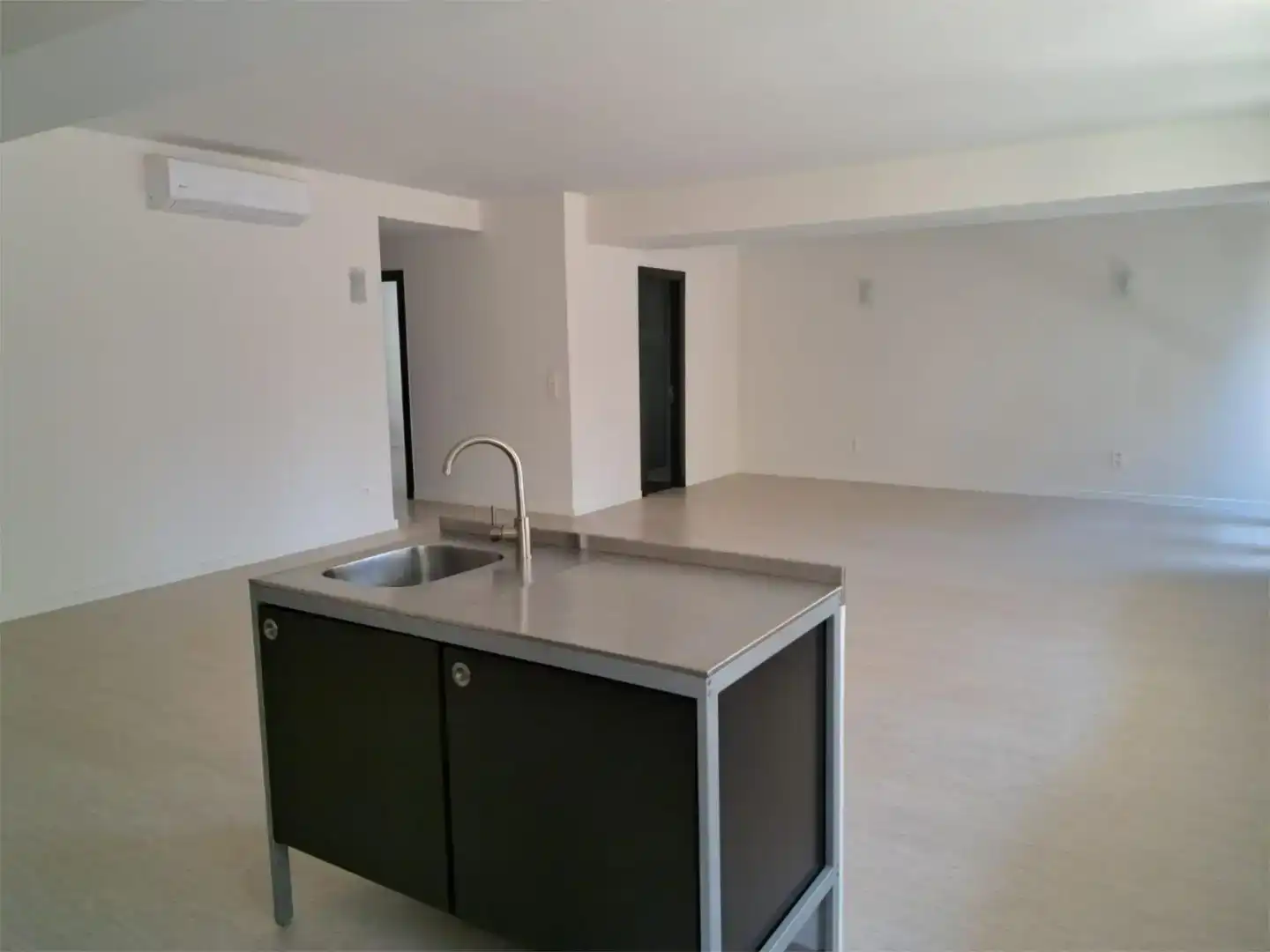 Cuina de Casa o xalet en venda en Santa Brígida amb Aire condicionat, Jardí privat i Parquet