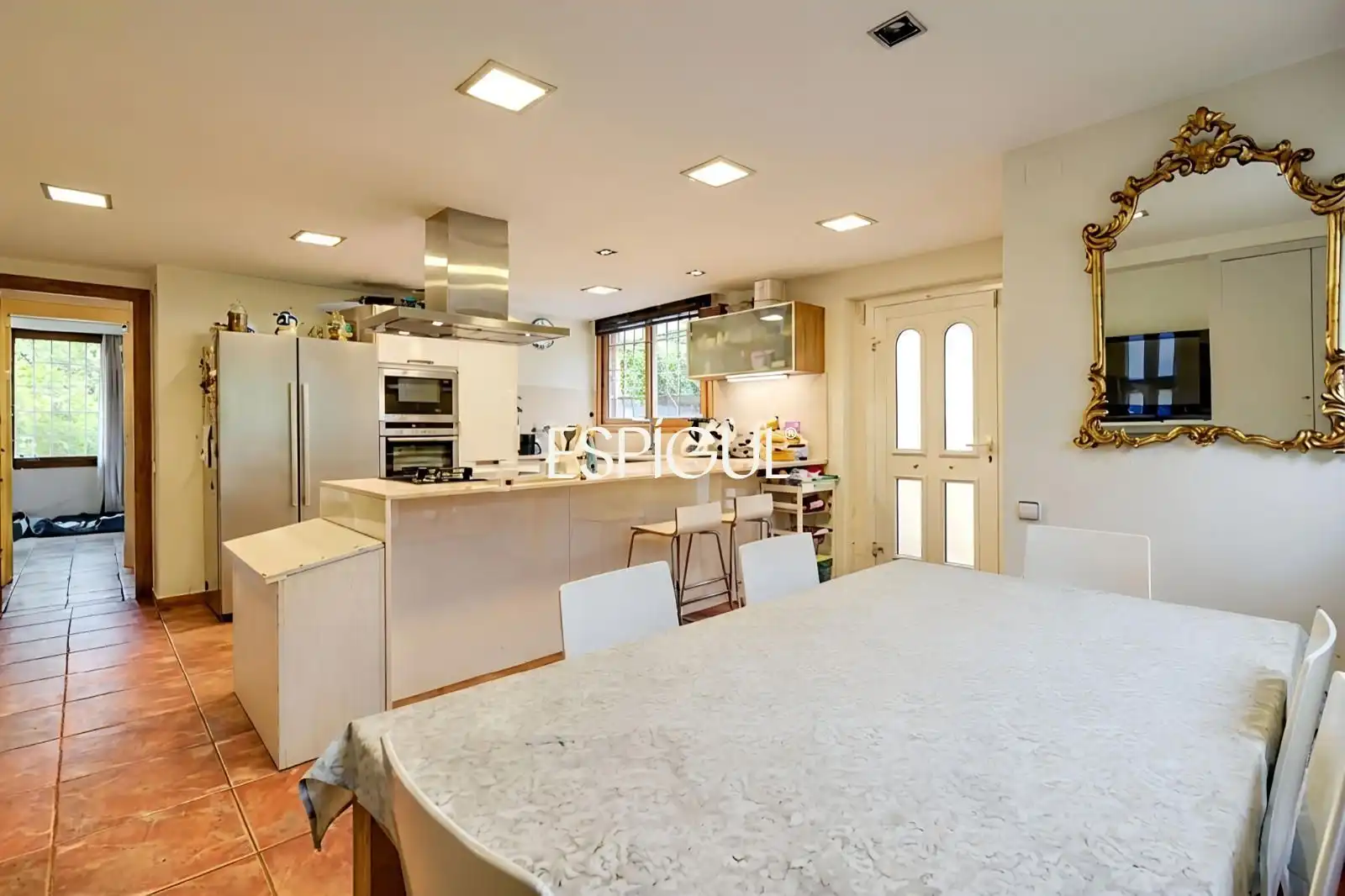 Küche von Haus oder Chalet zum Verkauf in Cerdanyola del Vallès mit Klimaanlage, Heizung und Terrasse