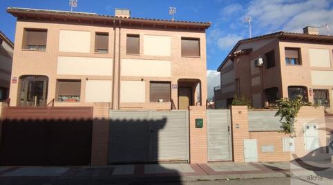 Foto 3 de Casa adosada en venda a Villaluenga de la Sagra, Toledo