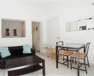 Living room of Study to rent in  Madrid Capital  with Furnished, Washing machine and Microwave