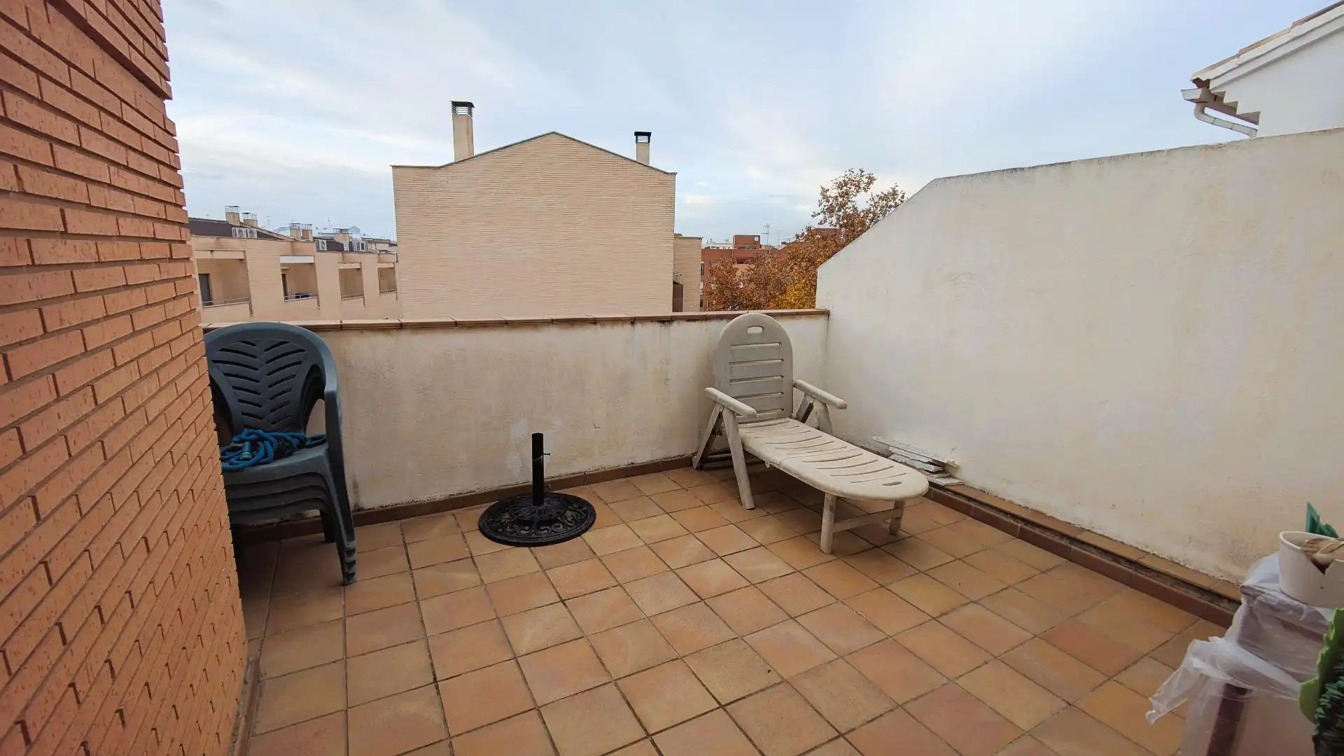 Adossat amb terrassa en venda a Genil, imagen 21