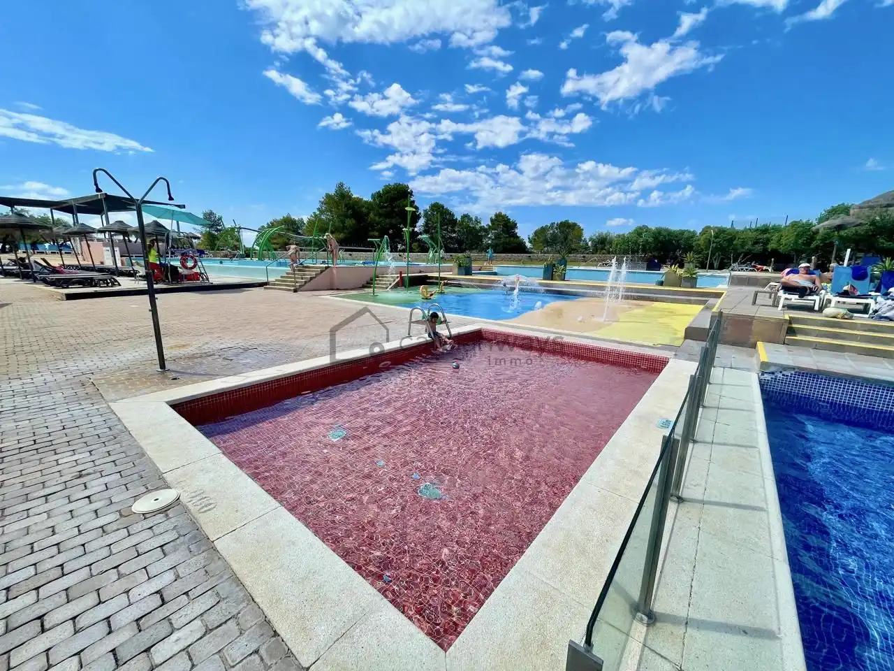 Piscina de Piso en venta en El Perelló, Tarragona