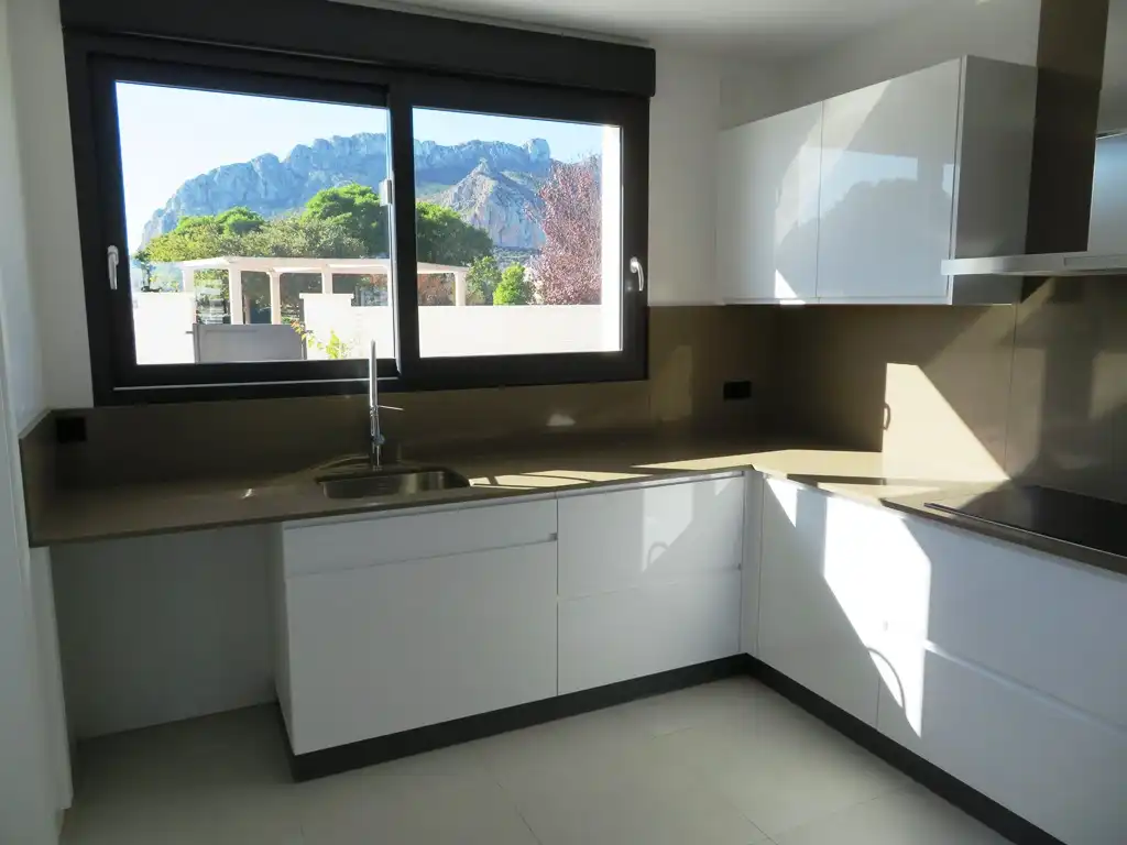 Cocina de Casa o chalet en venta en Els Poblets con Aire acondicionado, Calefacción y Jardín privado