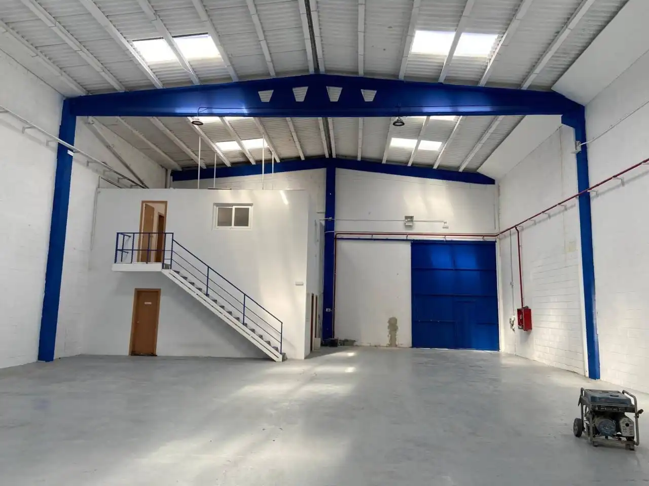 Nave industrial en alquiler en La Roca del Vallès, imagen 2