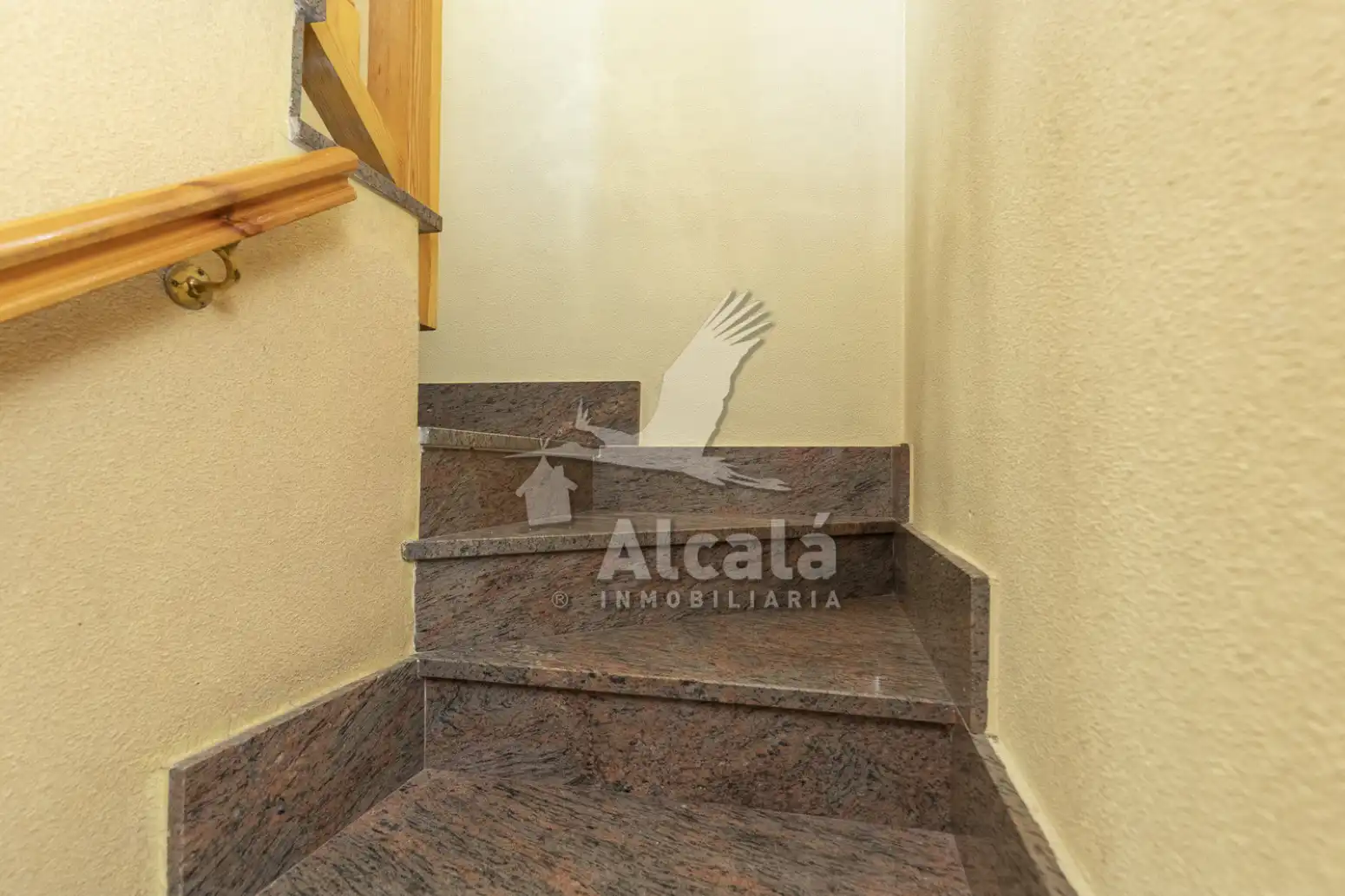 Casa adosada en venta en Azuqueca de Henares con Aire acondicionado, Calefacción y Piscina