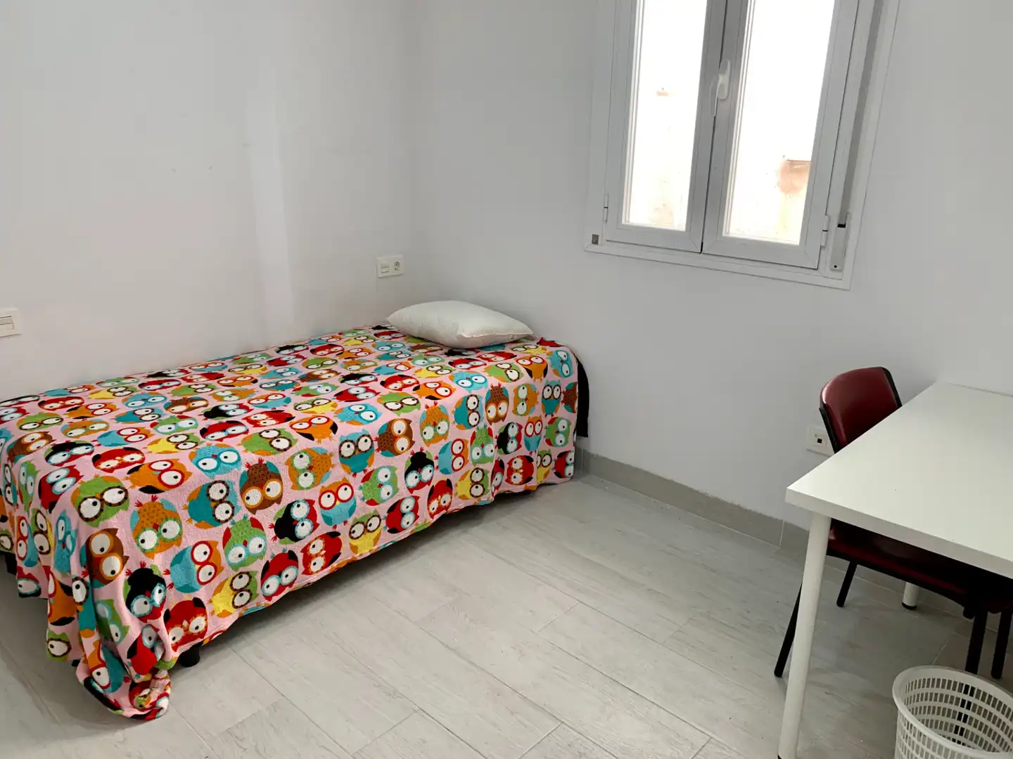 Bedroom of Attic for rent in Granada  with Air Conditioner, Heating and Parquet flooring