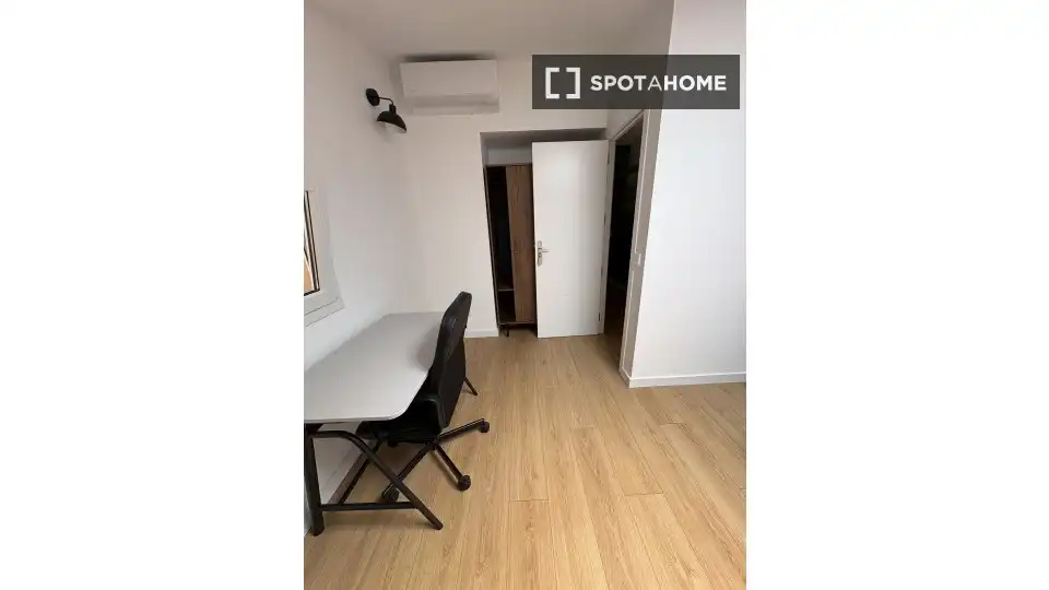 Bedroom of Flat for rent in  Palma de Mallorca  with Air Conditioner, Heating and Furnished