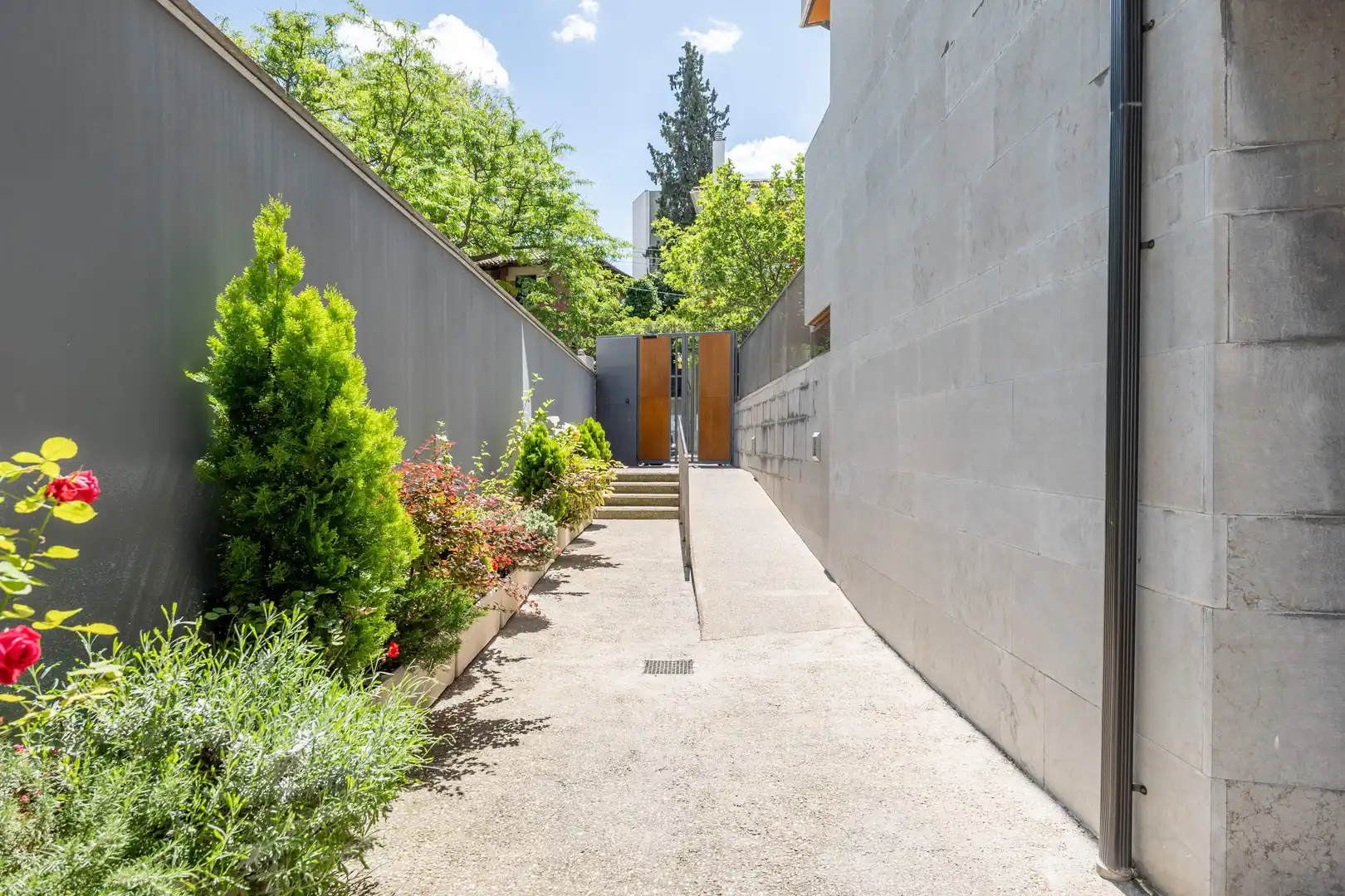 Vista exterior de Dúplex en venta en Zaragoza con Aire acondicionado, Calefacción y Terraza
