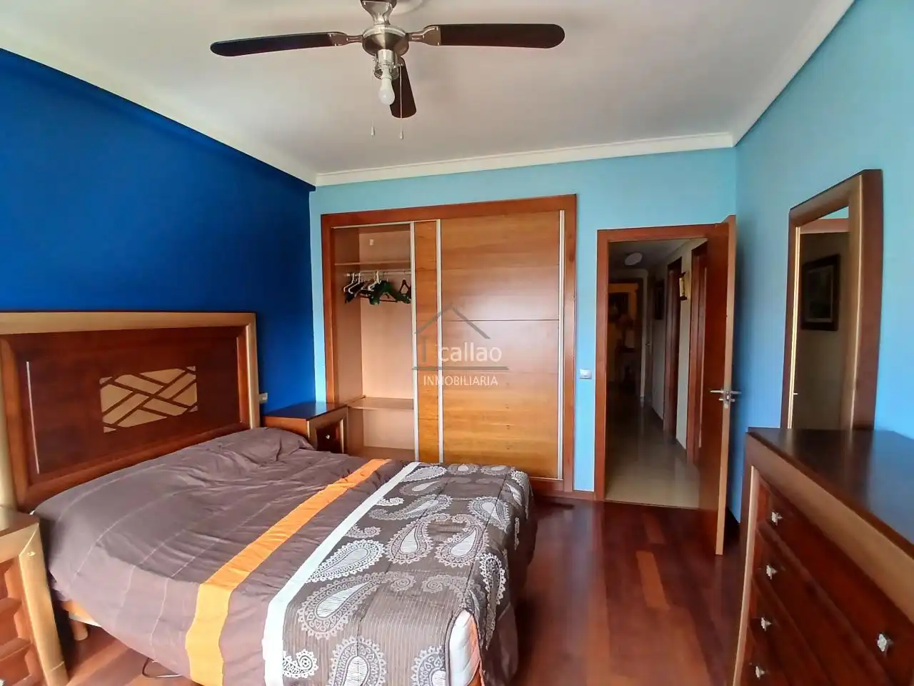 Habitación de Piso de alquiler en Ferrol con Calefacción, Parquet y Trastero