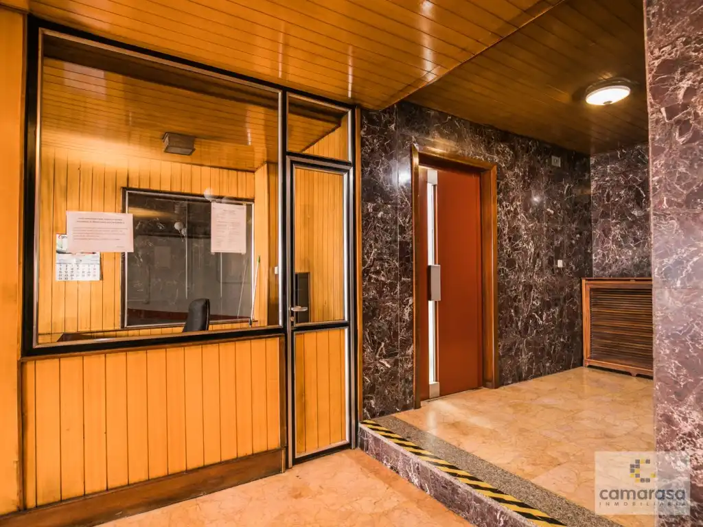 Piso en venta en Ávila con Calefacción y Terraza