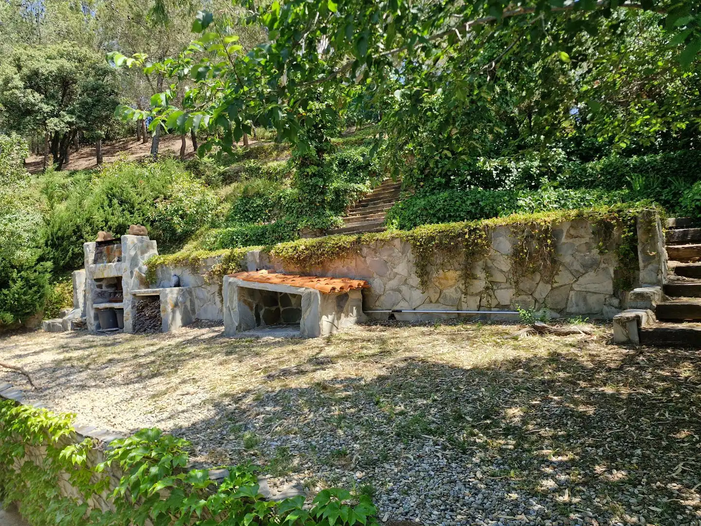 Garden of Houses for sale in Almoster  with Air Conditioner, Heating and Storage room