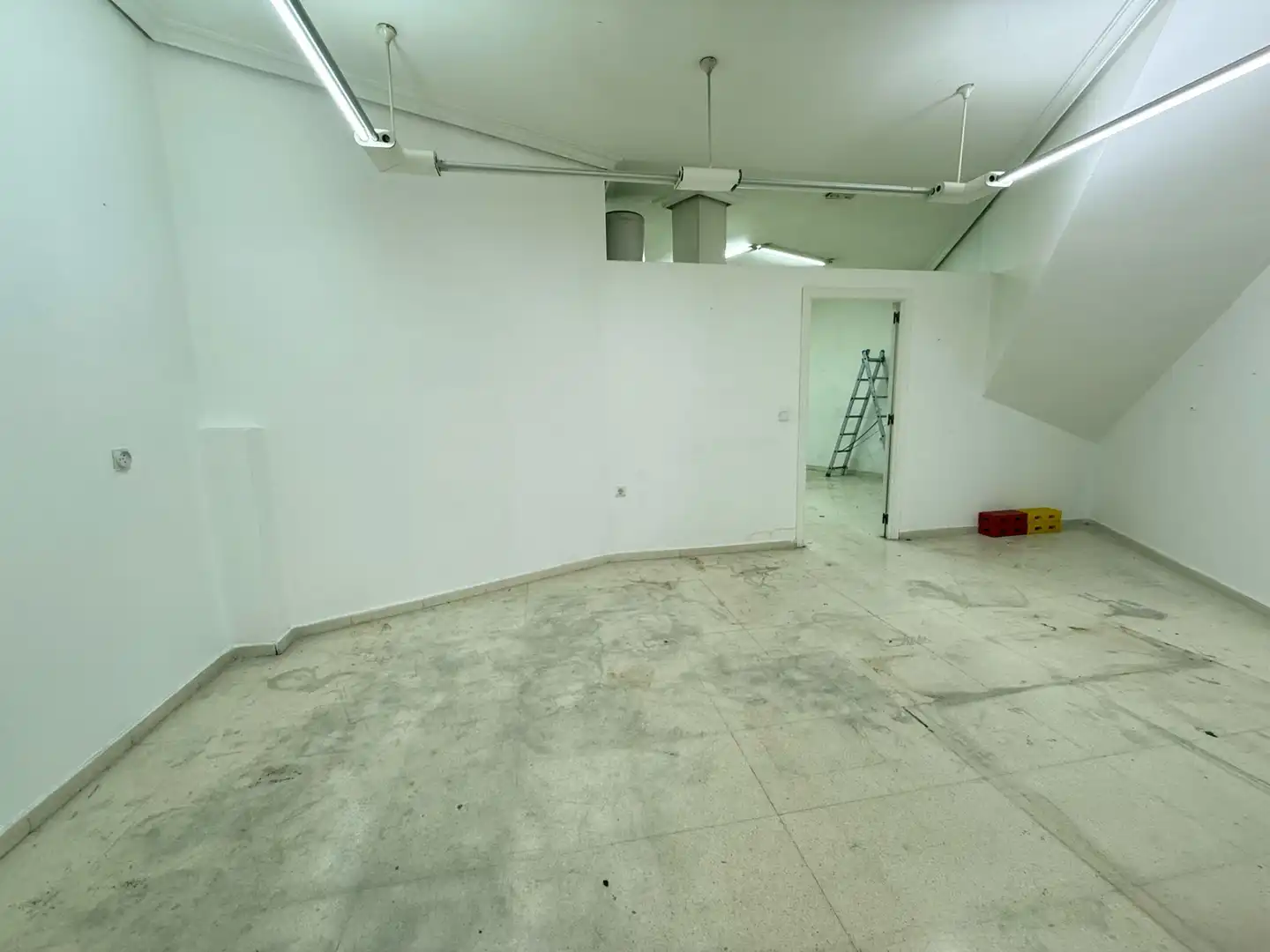 Business premises to rent in Calle Portugal 1, imagen 16