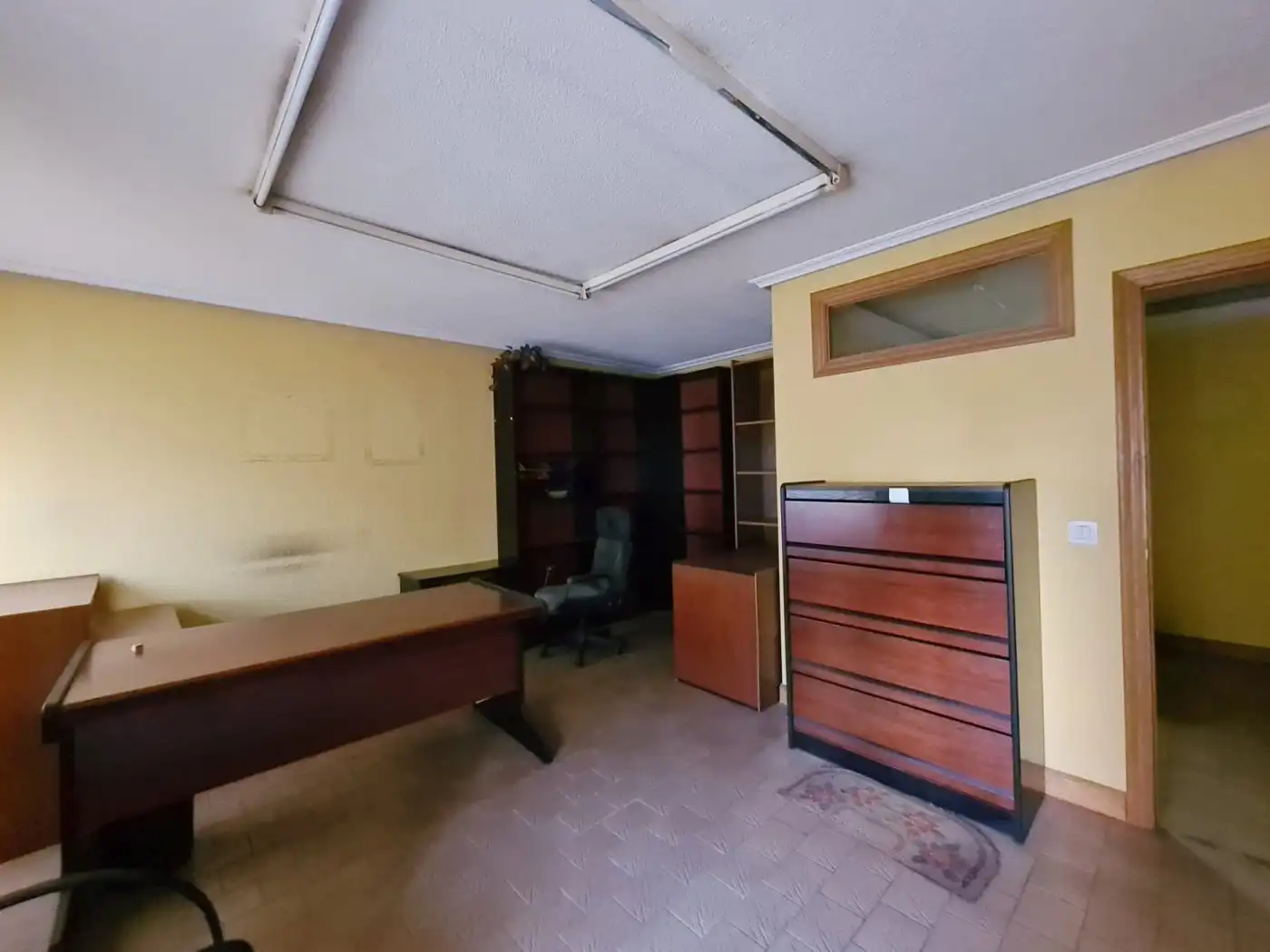 Office for rent in Santander