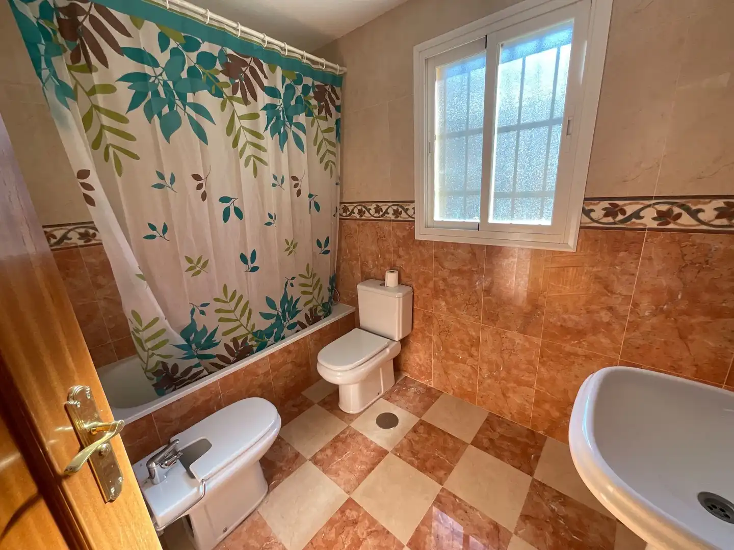 Baño de Casa o chalet en venta en Antequera con Calefacción, Terraza y Trastero