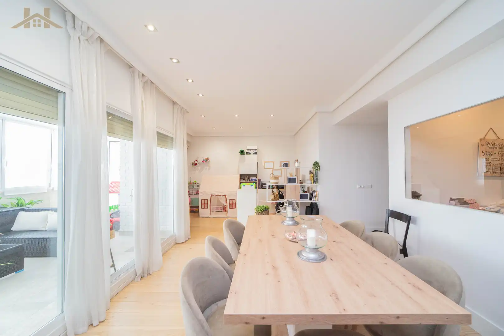 Dining room of Flat for sale in Zona Carretera del Plantío