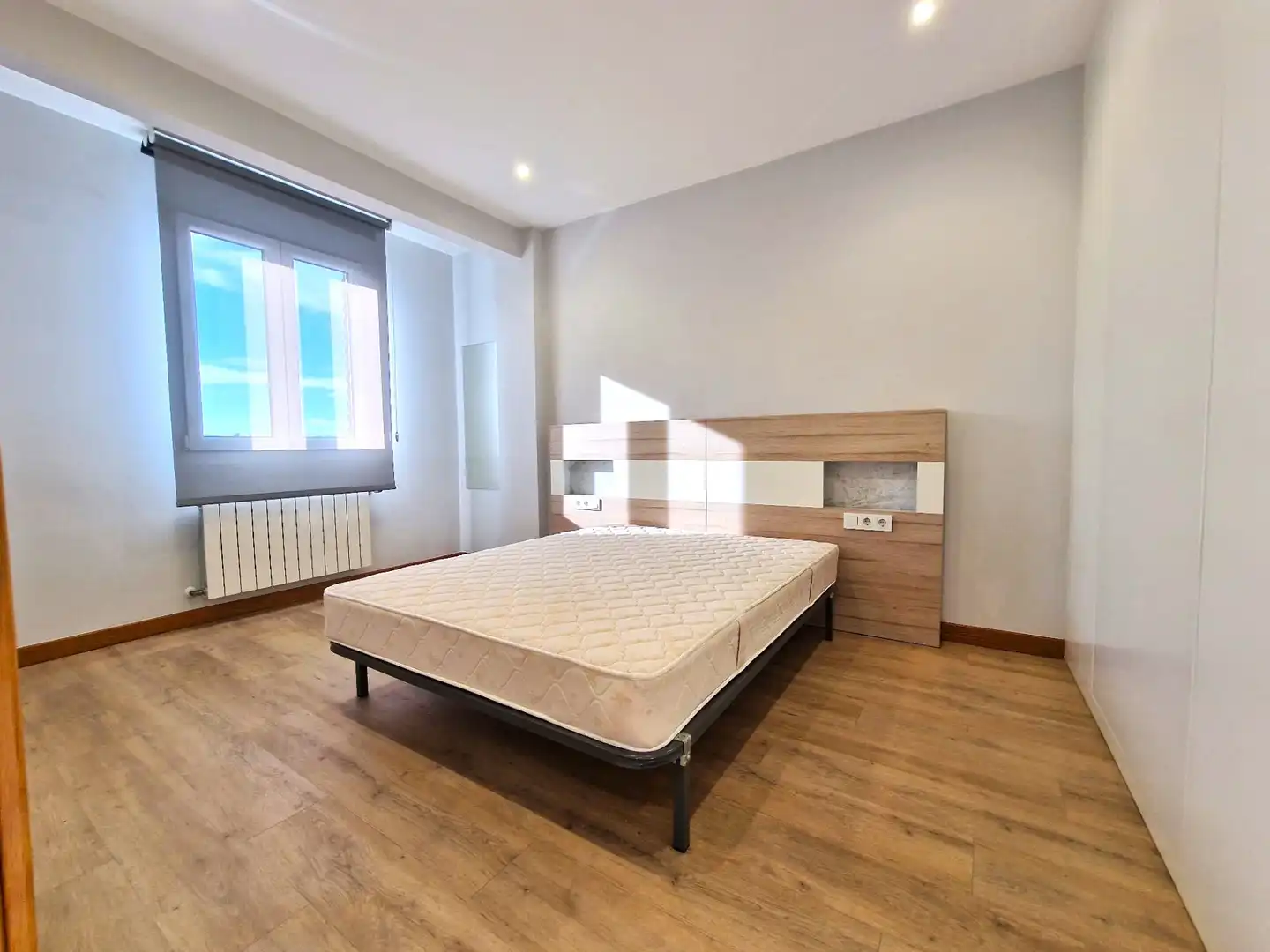 Habitación de Piso de alquiler en Santander con Calefacción, Amueblado y Horno