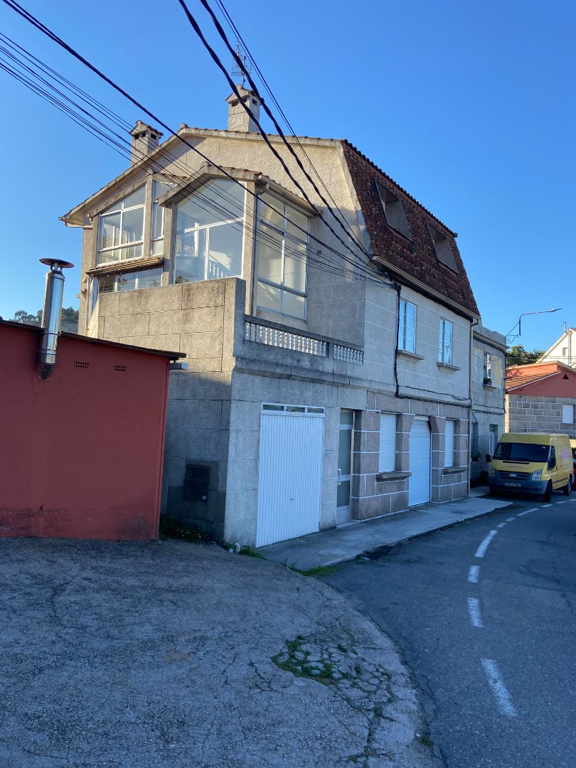 Exterior view of Single-family semi-detached for sale in Vigo   with Heating, Parquet flooring and Terrace