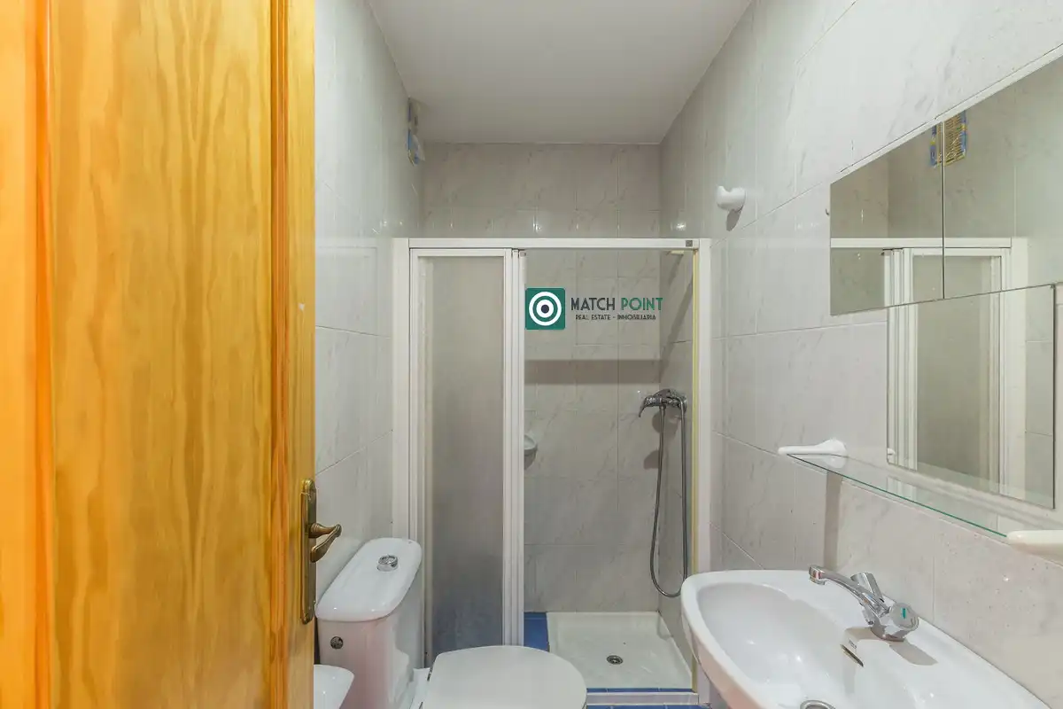 Bathroom of Flat for sale in Almuñécar