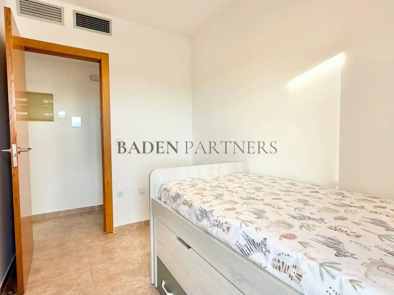 Bedroom of Flat for rent in Benicarló  with Air Conditioner, Furnished and Balcony
