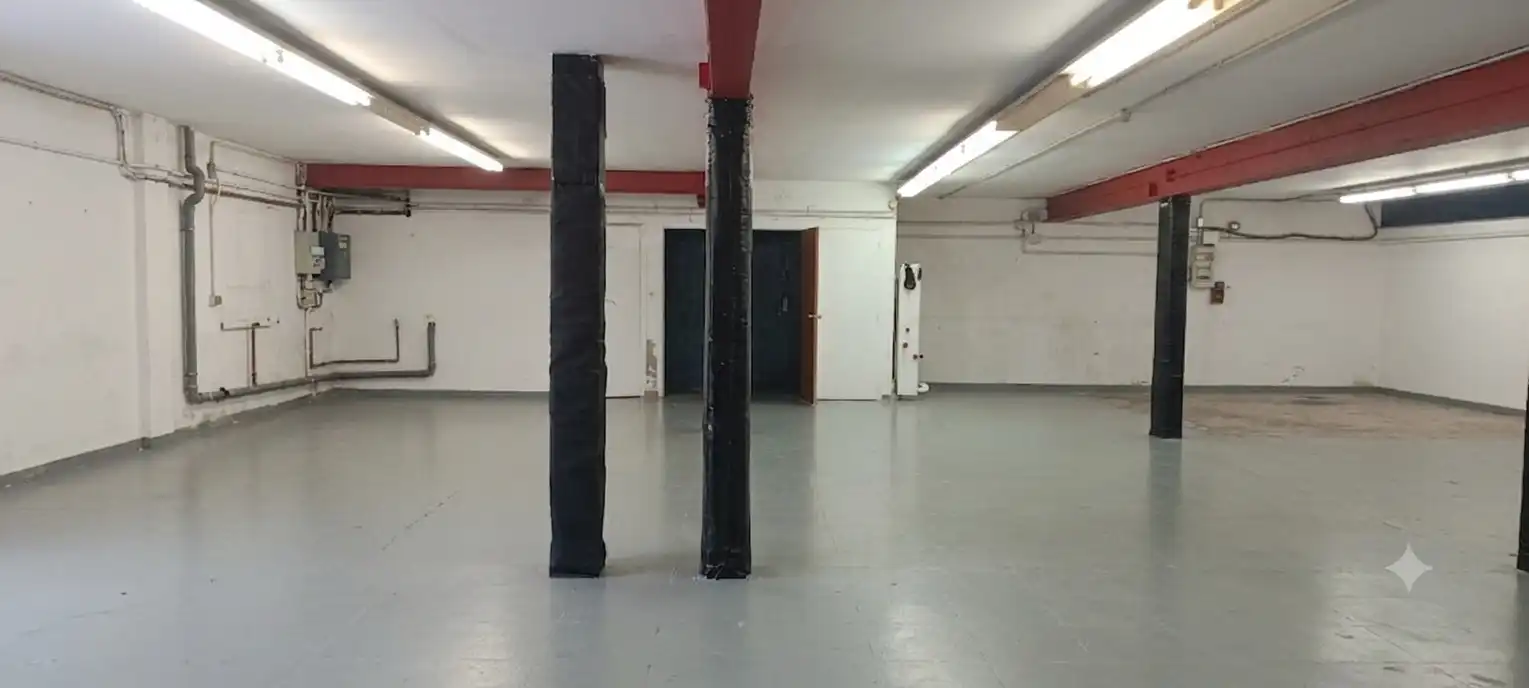 Nave industrial en venta en Calle Pico Veleta, imagen 9