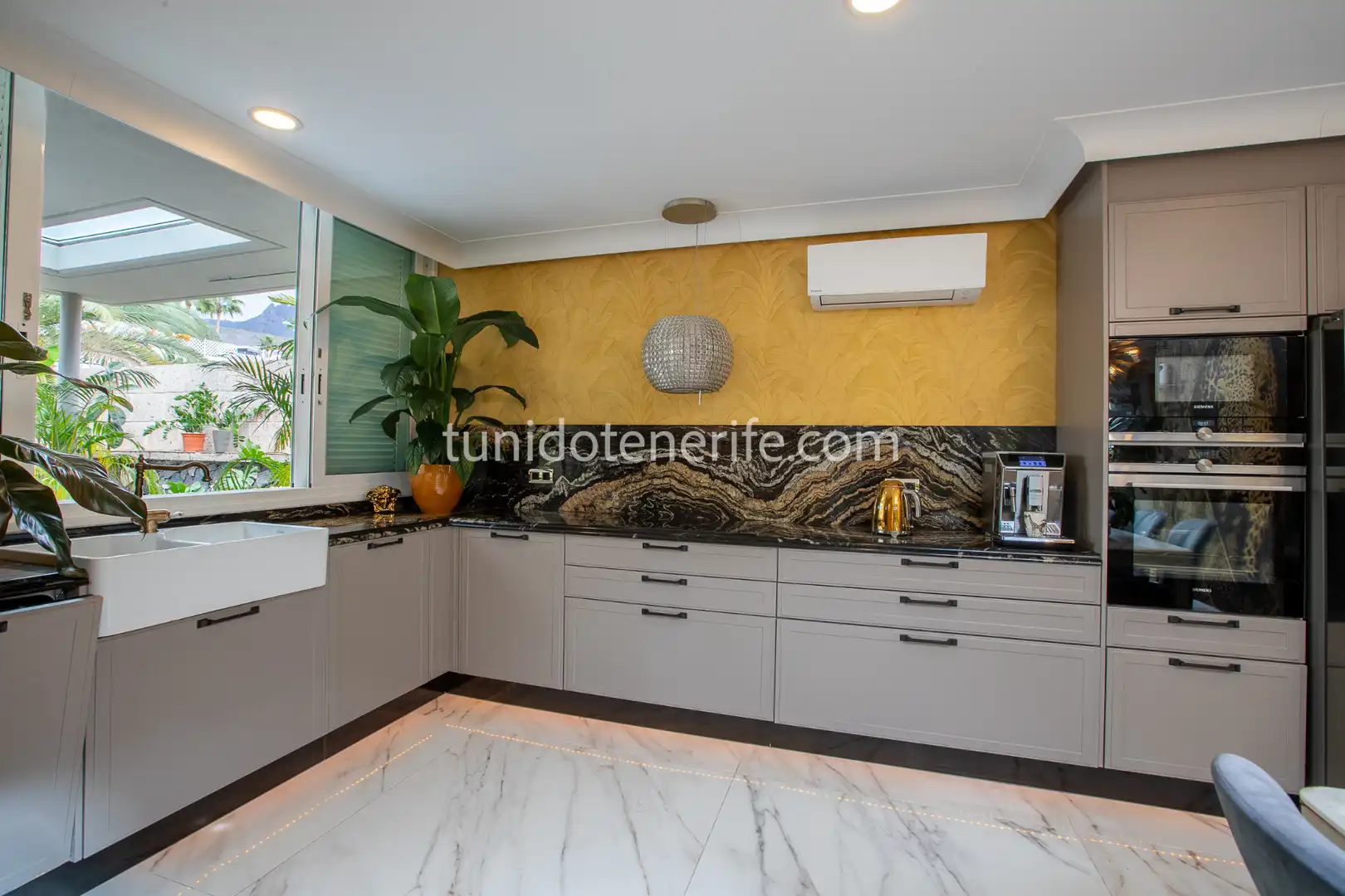 Casa amb terrassa en venda a Costa Adeje, imagen 8