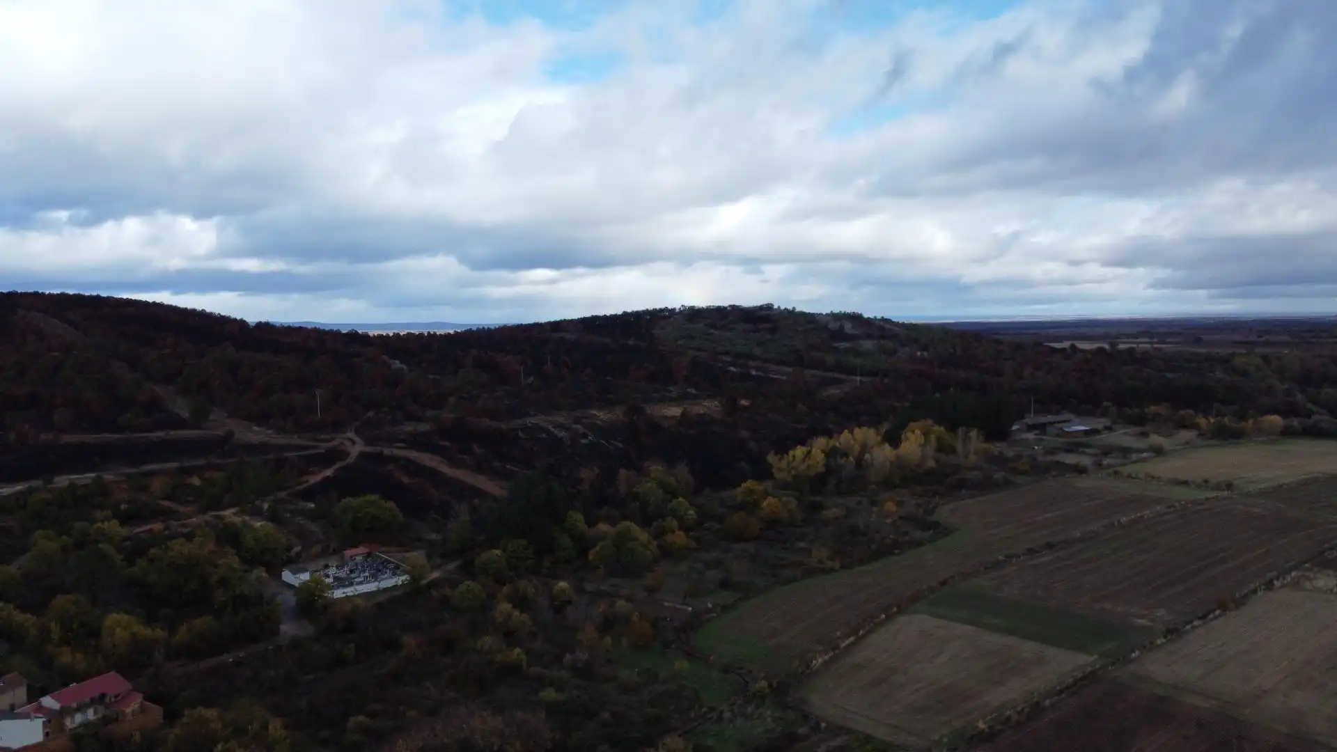 Houses for sale in Castrocontrigo  with Private garden, Terrace and Furnished