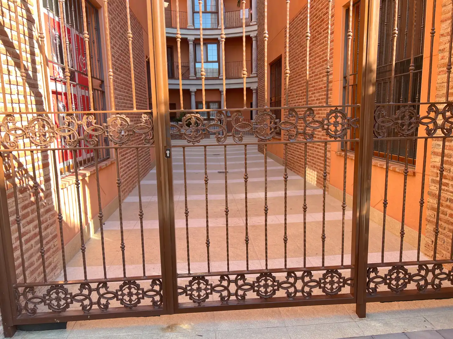 Wohnung mit Aufzug zum Verkauf in Calle de Carrasco-Alcalde 32, imagen 2