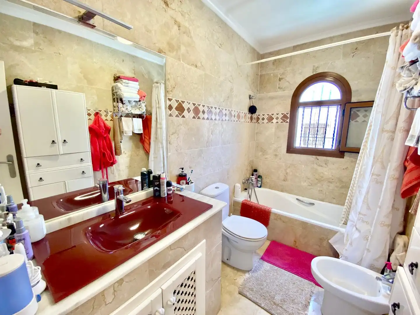 Bany de Casa o xalet en venda en Orihuela amb Terrassa, Piscina i Moblat