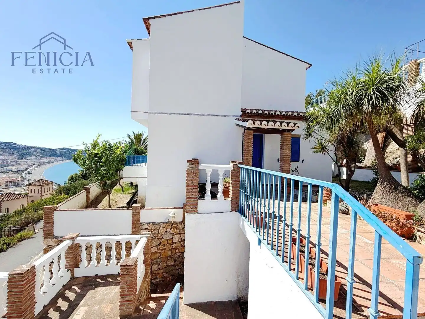 Exterior view of Houses for sale in Almuñécar  with Private garden, Terrace and Swimming Pool