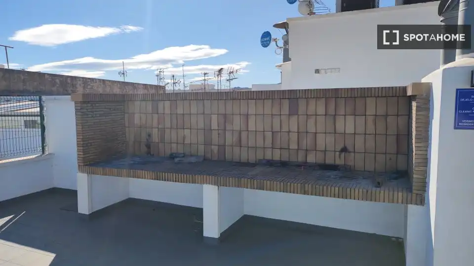 Terraza de Apartamento para compartir en El Verger con Aire acondicionado, Terraza y Amueblado