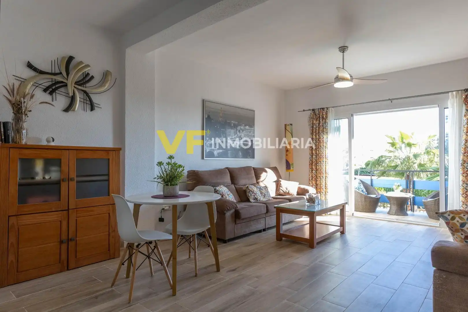 Sala d'estar de Apartament en venda en Los Álamos
