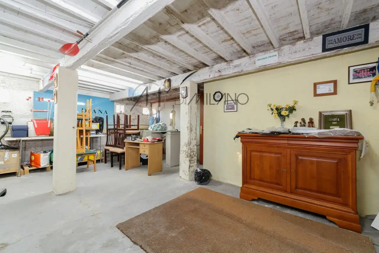 Houses for sale in Vigo   with Private garden