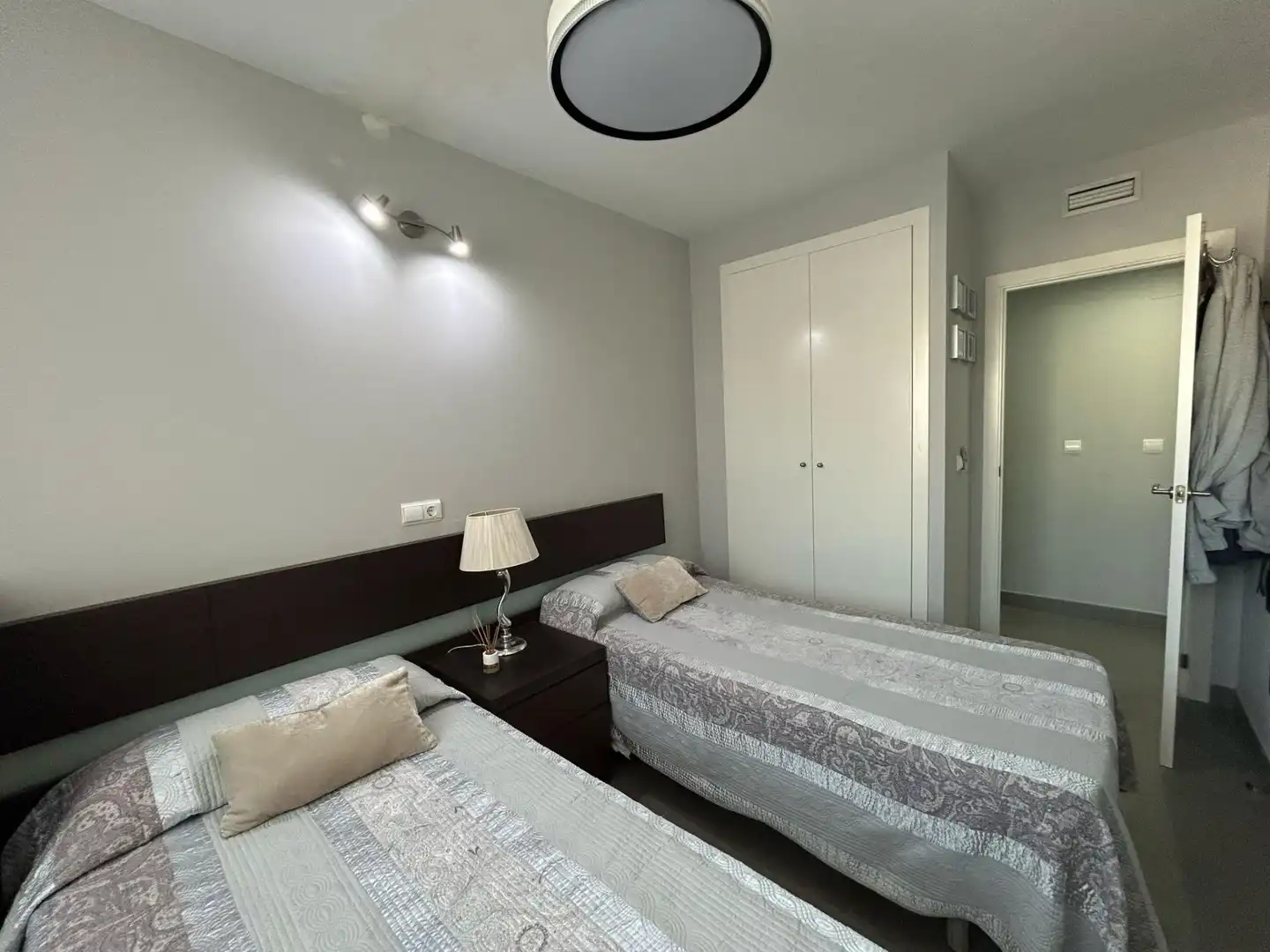 Dormitori de Àtic en venda en Benidorm amb Aire condicionat, Jardí privat i Terrassa