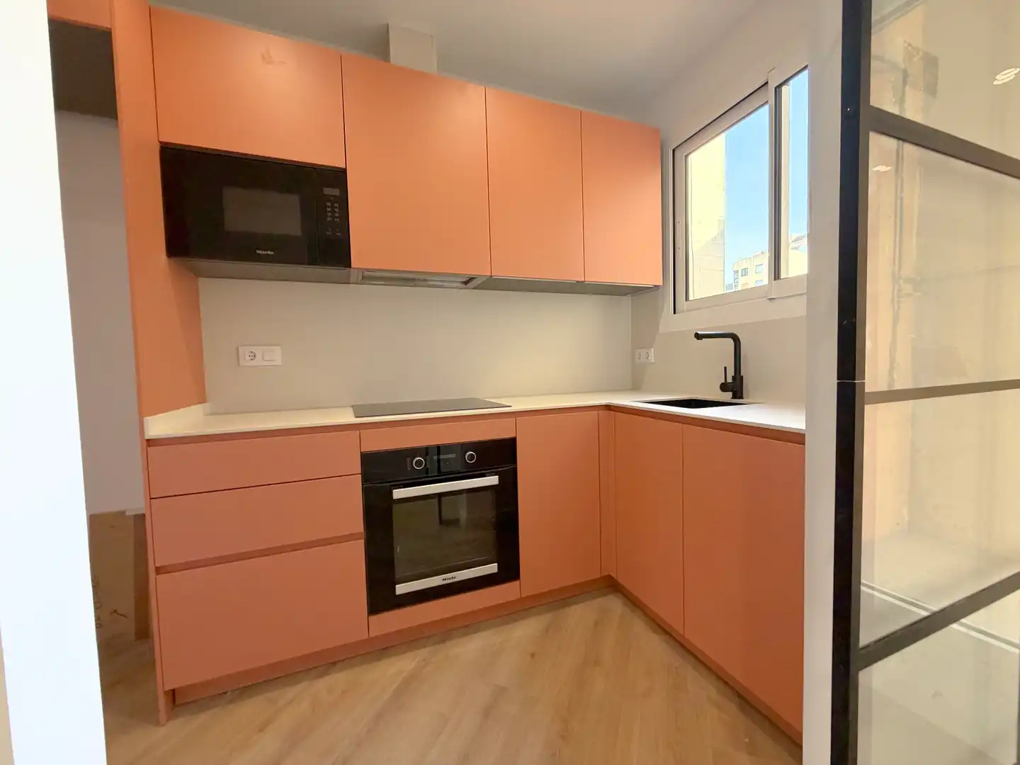 Wohnung mit Terrasse zum Verkauf in Carrer del Comte d'Urgell, imagen 3