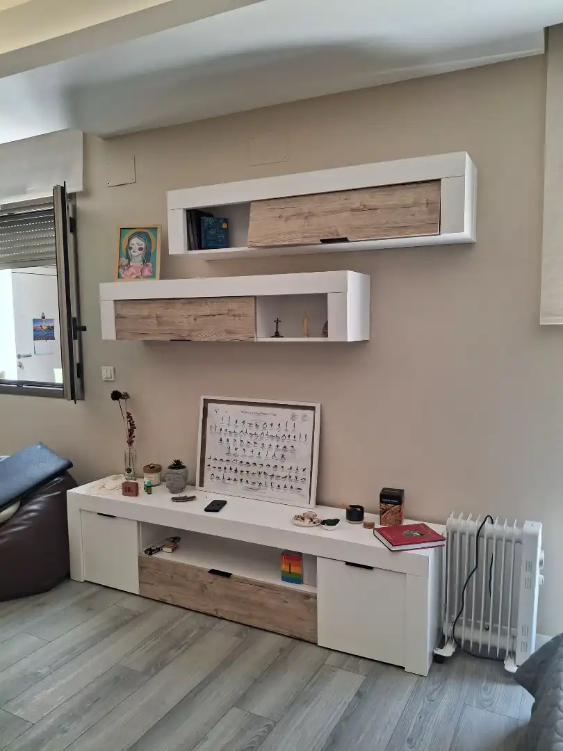 Sala d'estar de Estudi de lloguer en Ceuta amb Terrassa, Moblat i Rentadora