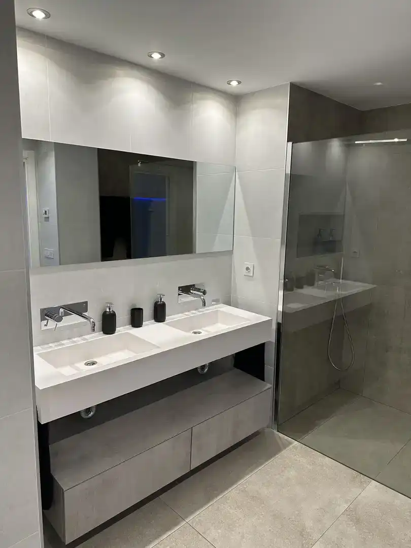 Badezimmer von Dachboden zum Verkauf in Torrevieja mit Klimaanlage und Schwimmbad