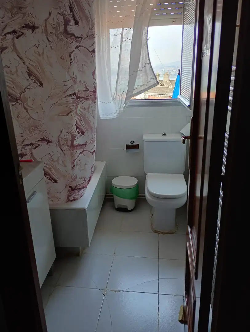 Bathroom of Flat for sale in Portugalete  with Heating