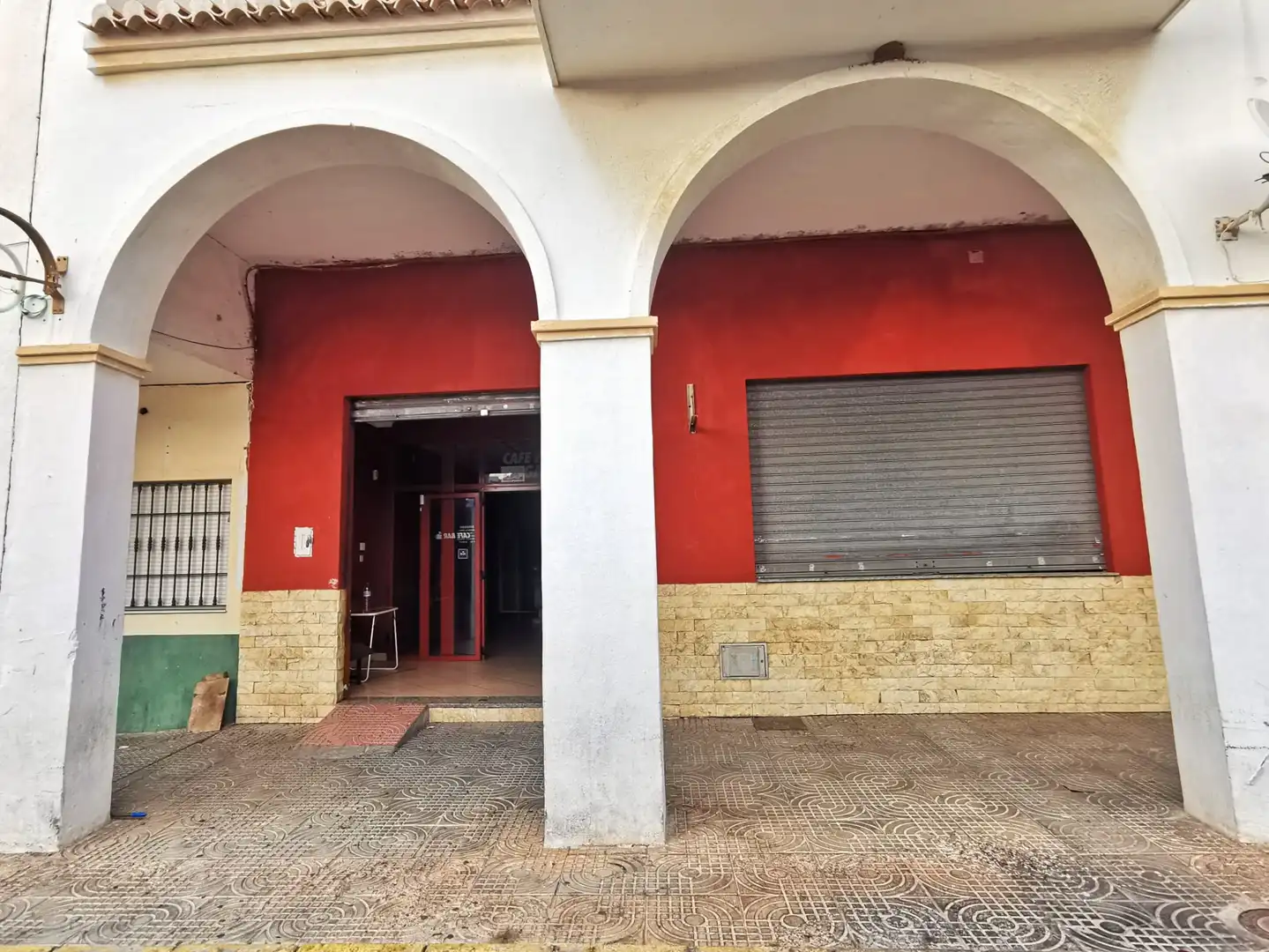 Local comercial en venta en Plaza de Manos Unidas 14, imagen 2