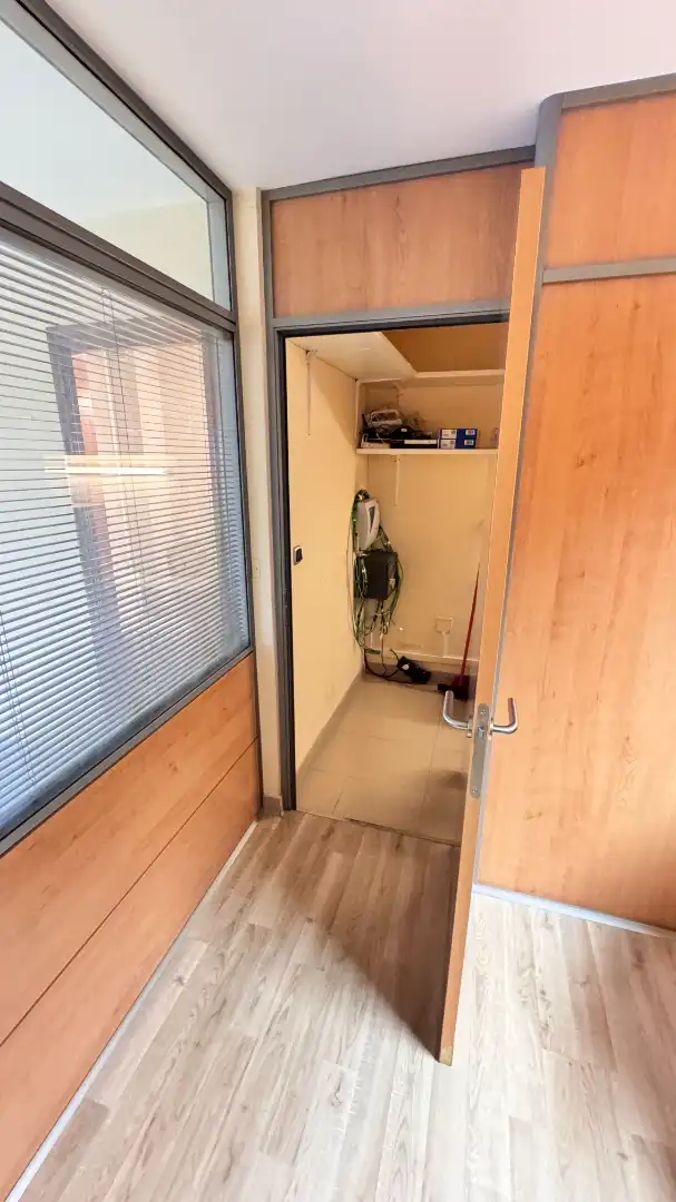 Büro zur Miete in Arteixo mit Terrasse, Möbliert und Balkon