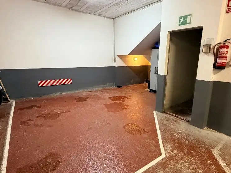 Garage zur Miete in Txirrita Bertsolaria PasealeKua, 38, Altza