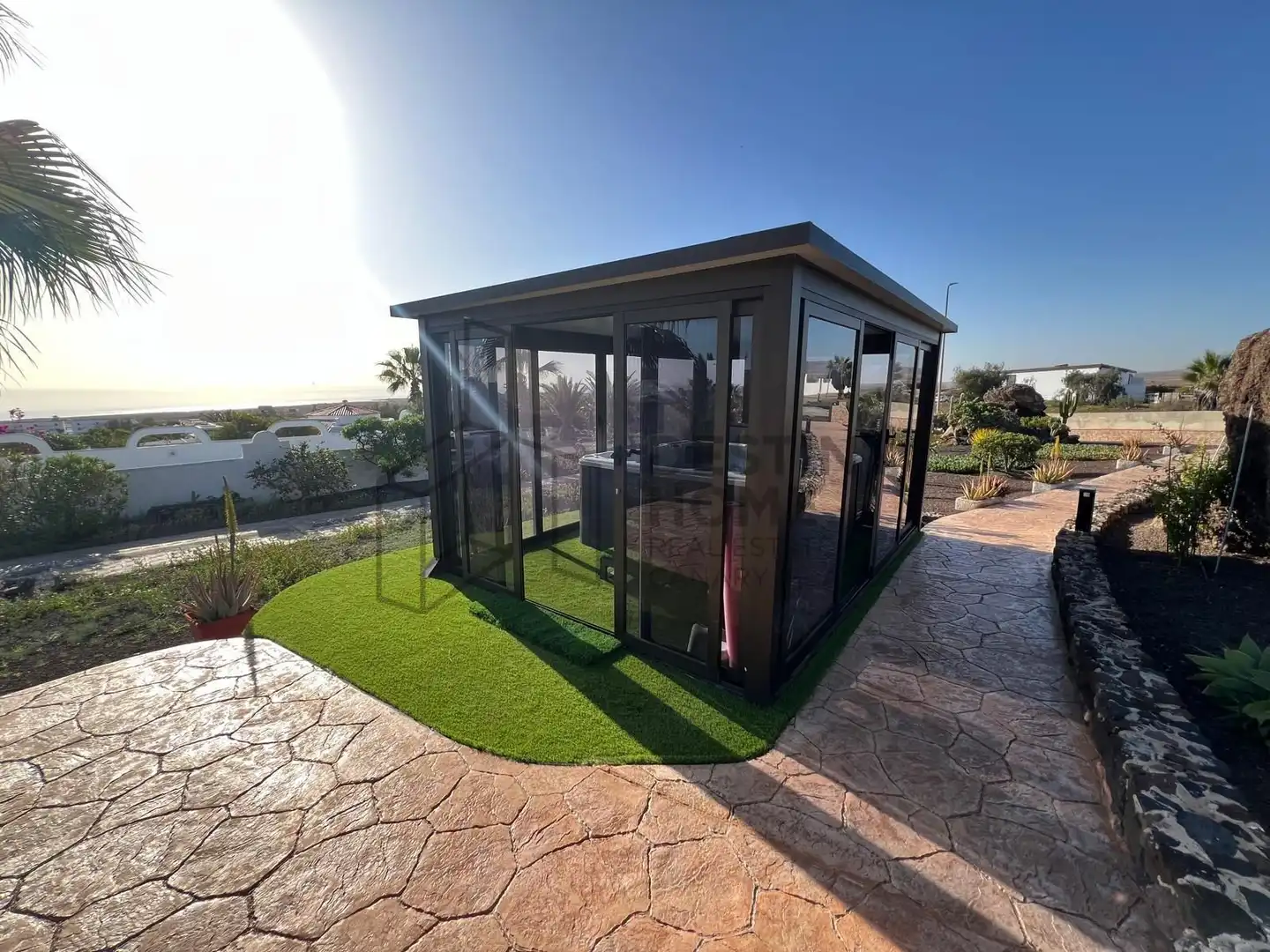 Terrassa de Casa o xalet en venda en La Oliva amb Aire condicionat, Jardí privat i Terrassa