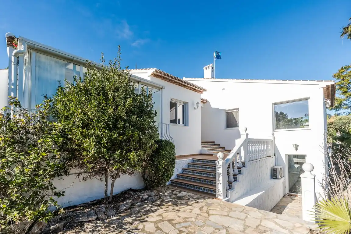 Vista exterior de Casa o chalet en venta en Jávea / Xàbia con Aire acondicionado, Jardín privado y Terraza