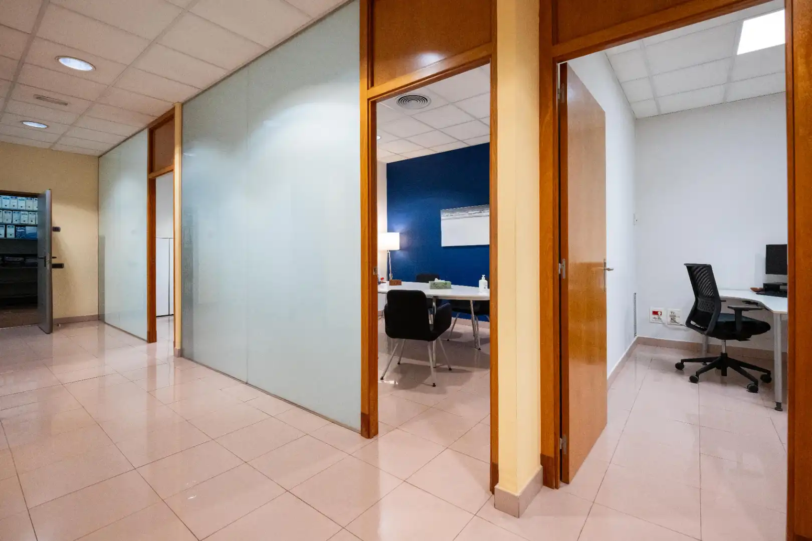 Commercial properties for sale in Mataró  with Air Conditioner and Heating