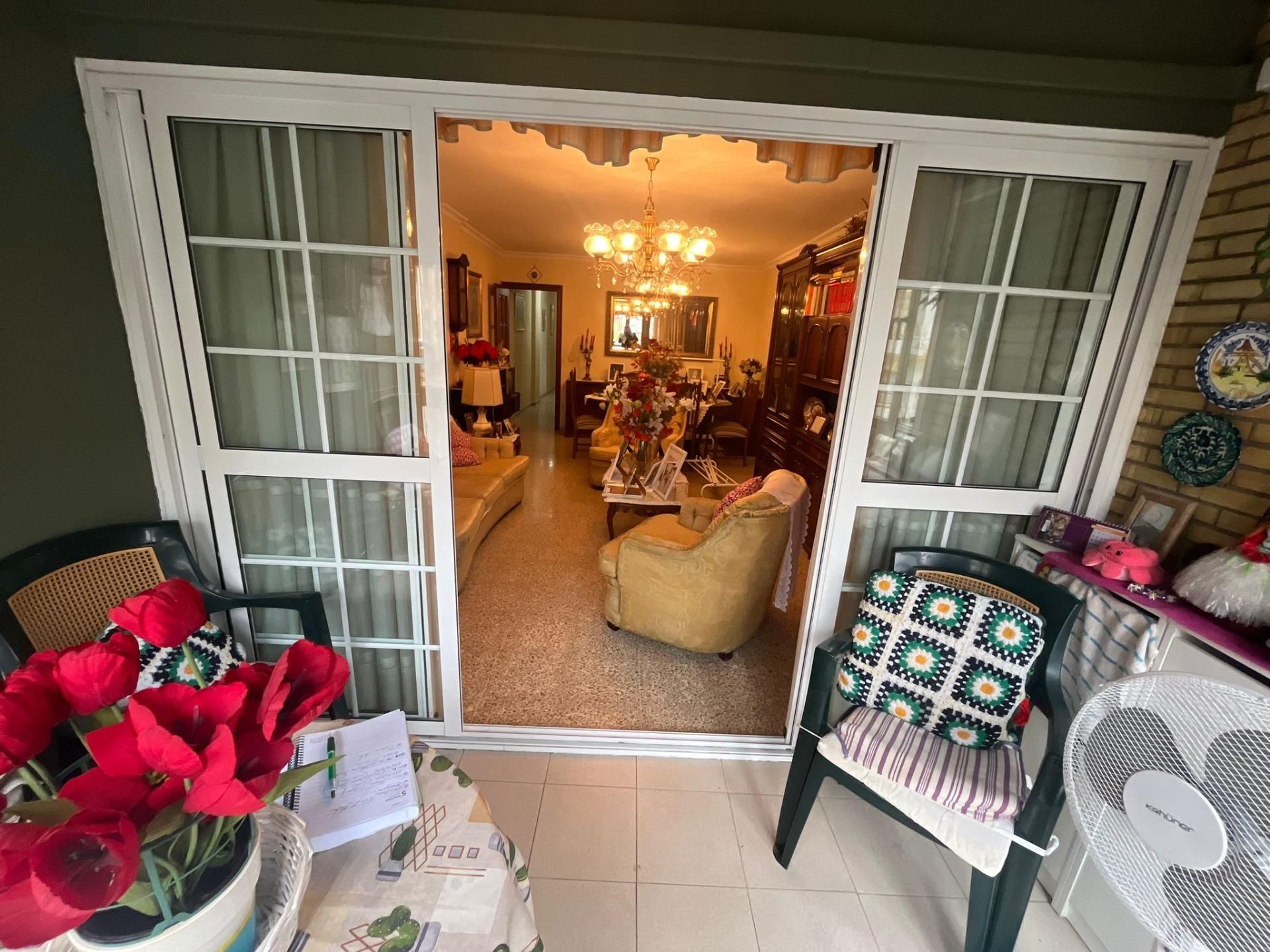 Flat for sale in  Sevilla Capital  with Terrace